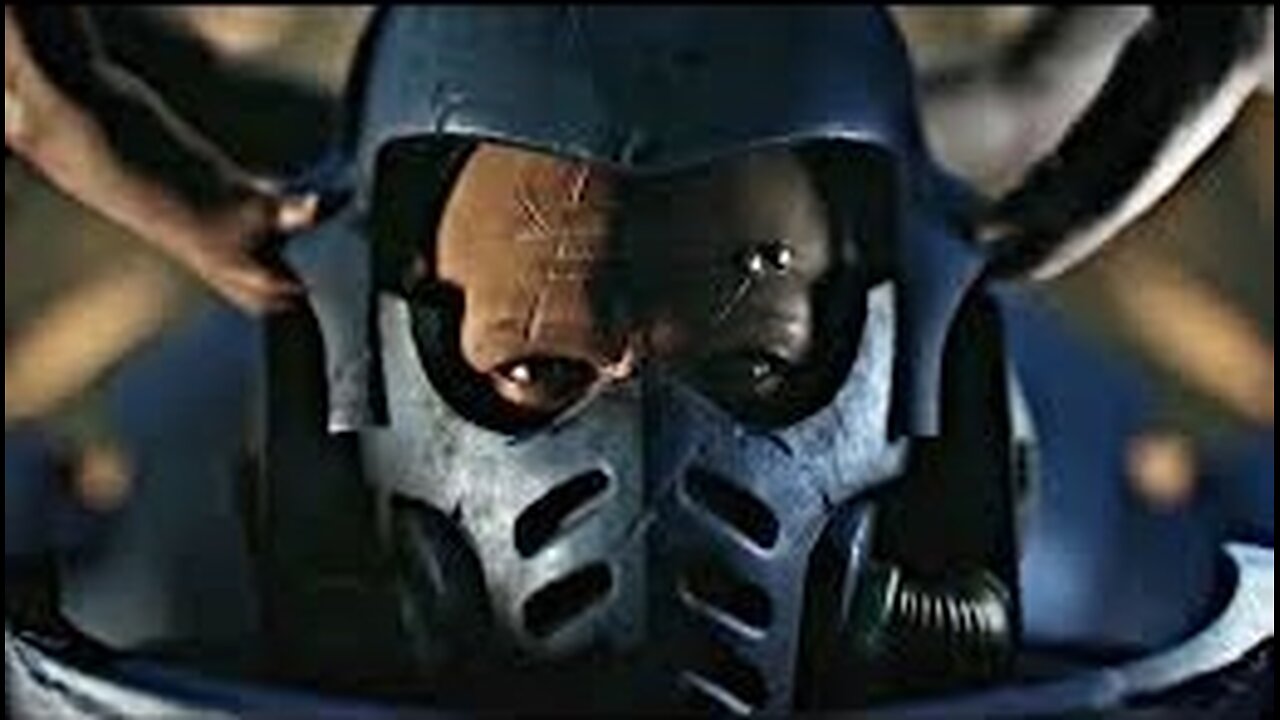 WARHAMMER 40K Becoming A Space Marine