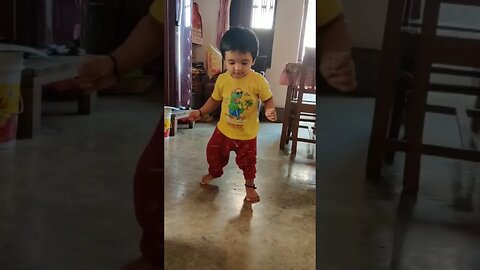 #baby first step##ytshorts #shorts #cutebaby 🥳🥰😍