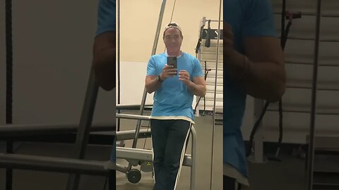 Happy Monday my #cashcow fam!!✌🏻 #shopify