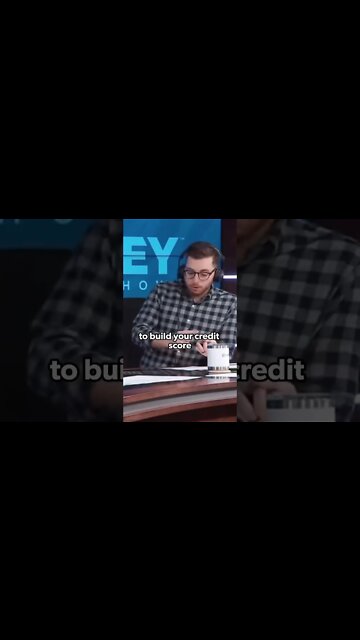 The Reason America Is Almost A Trillion Dollars In Credit Card Debt!