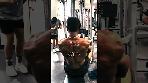 DON’T Cut People Off #fitnessshorts #fitnessmotivation #bodybuilding #gym #calisthenics #backday