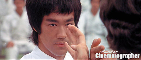 Cross kick Studio Films Bruce Lee Enter The Dragon