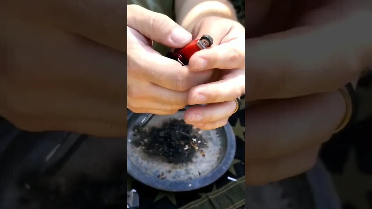 Taking a closer look at the ZIPPO 🔥 Fire Starting Multitool #knifeshorts #shorts