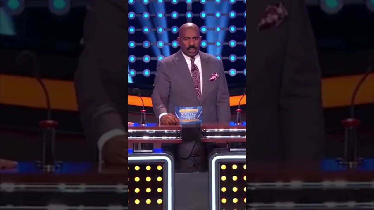 Name someone you were glad you only see about once a year #steveharvey#joke #leagueoflegends #shaco