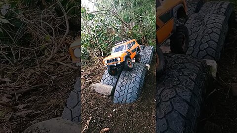 New tire obstacle on the crawler course!