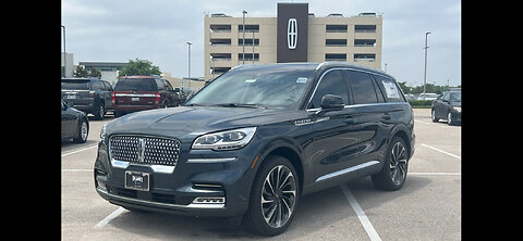 Audrey the Lincoln Lady - 2023 Lincoln Aviator - Flight Blue/Sandstone