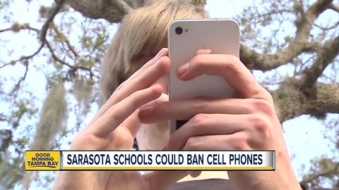 Florida leaders to discuss changes to Florida teacher licensing examSarasota Schools could ban students from having cell phones