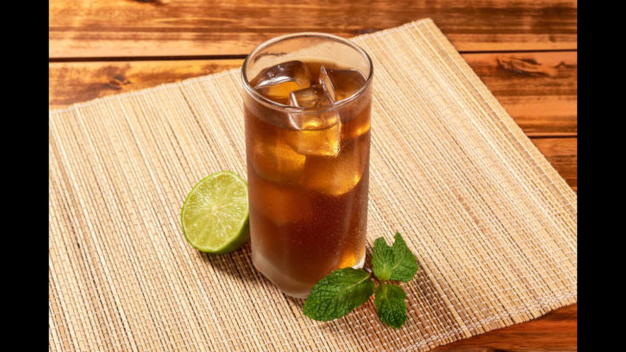 Creating the Argentine Mate Mint Cooler