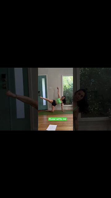 Yoga that’s fun, playful & a workout 😅💚