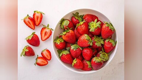 strawberry 🍓 icecream 🍦