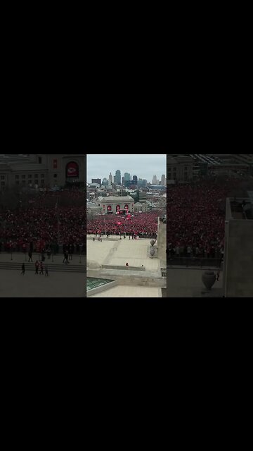 What a turnout for our #superbowl winning @KansasCityChiefs #chiefs #chiefskingdom #kansascity