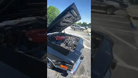 Starting a 1973 Plymouth Roadrunner.