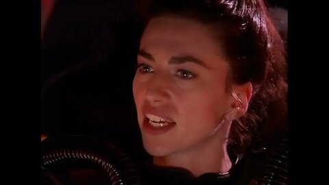 Farscape S01E11 Till the Blood Runs Clear