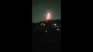 CHEFÃO DO CV DINO REX GOGÓ GUADALUPE FESTEJA ANIVERSÁRIO COM FOGOS TROPA DO URSO VAI TOMAR O MUQUIÇO