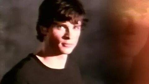 📺 (WB) Smallville Commercials 📆04-22-03
