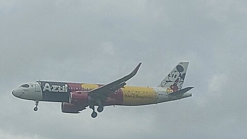 Airbus A320NEO PR-YSH Mickey Mouse coming from Campinas to Manaus