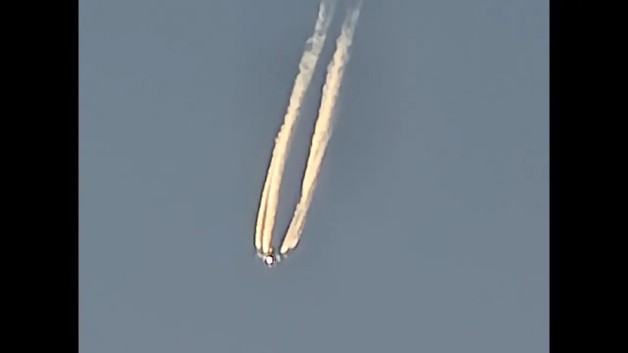 March 2, 2022 #GeoEngineering #Drones by #LoveCraft #Mayday "I can't breath"