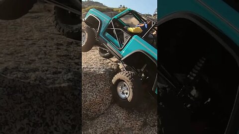 Satisfying My Wife With The Scx10iii Bronco