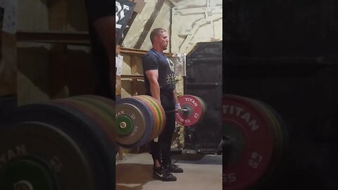 272 kg / 600 lb - Deadlift - Weightlifting Training