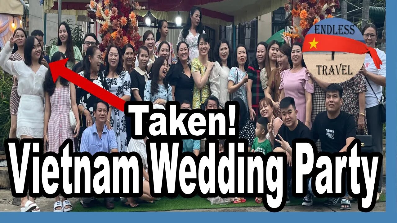 Setting up a large Vietnamese wedding party - Marriage in Vietnam!