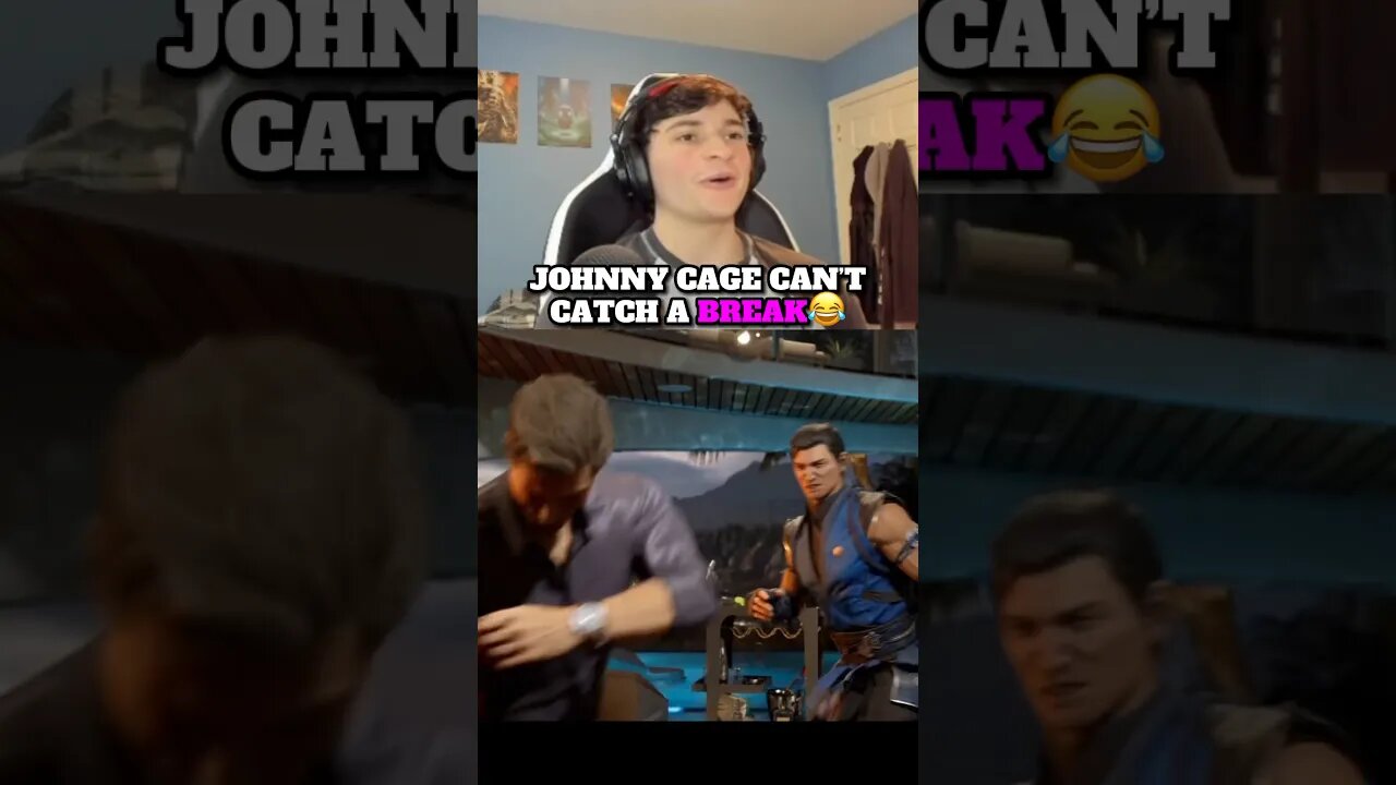 Johnny Cage Gets His A** Kicked By Sub-Zero…😱