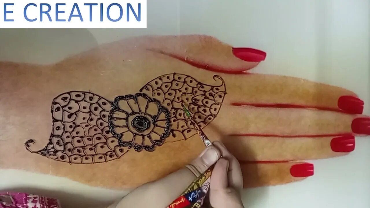 Simple Eid Mehindi Design