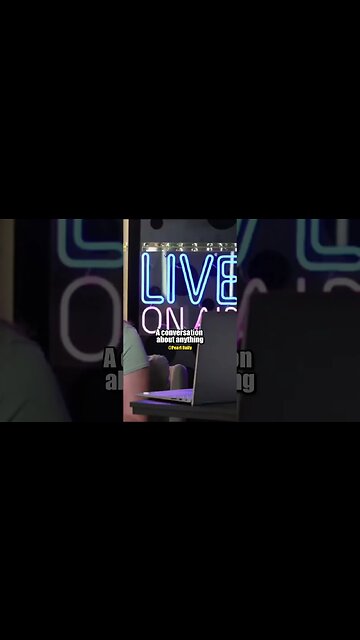 Pearl Argues With A Modern.