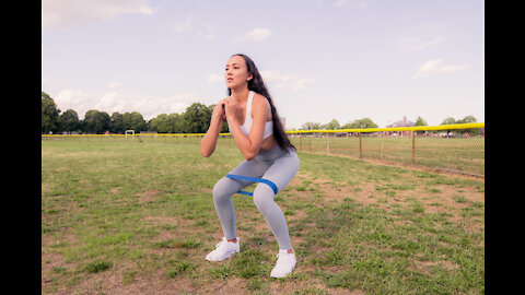 A progressive exercise sequence to tone your legs and glutes💪🏋