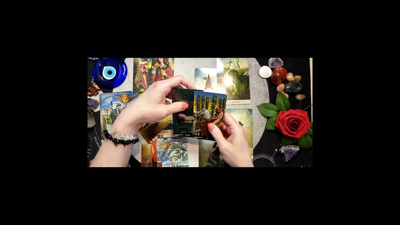 Pisces"Equal Exchange?"(April/May)