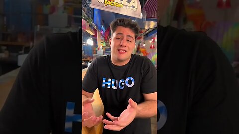 PRIMESTI MENIU GRATIS DACA MA URMARESTI PE TIKTOK #oguritamica #mancaciosul #food #romania #mancare