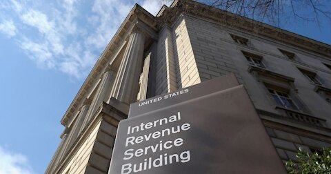 Some Americans Already Pulling Their Accounts from Credit Unions Over Dems' IRS Spying Plan