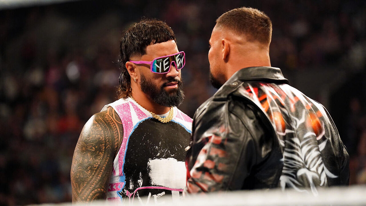 Jey Uso & Bron Breakker Throw HEAT! Jey Spears Bron, Unreal! #shorts