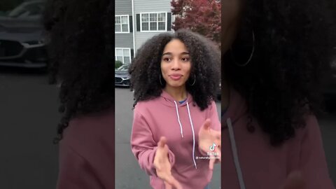 “What Dating Is Like These Days” | She Loves Red Flags #shorts