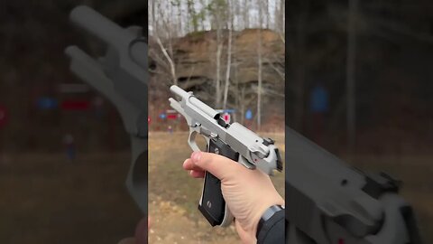Beretta 92FS Inox #shortsfeed #shortsyoutube #shortsvideo #cod #warzone #callofduty #mw #MW2 #sports