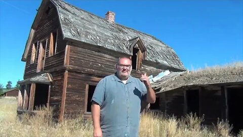6 &&& Visiting an Abandoned log Cabin Homestead