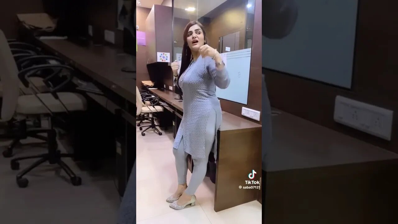#viral #dance #girl #trending #video #shortvideo #facebook #taitanic #movie