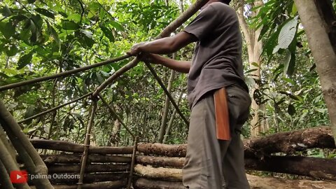 13 # camping hujan deras di pondok kayu lapuk __ tidur nyenyak dalam shelter alami