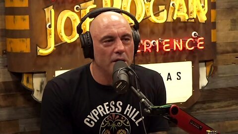 Le cerveau de Joe Rogan explose lorsqu'il apprend ce fait choquant