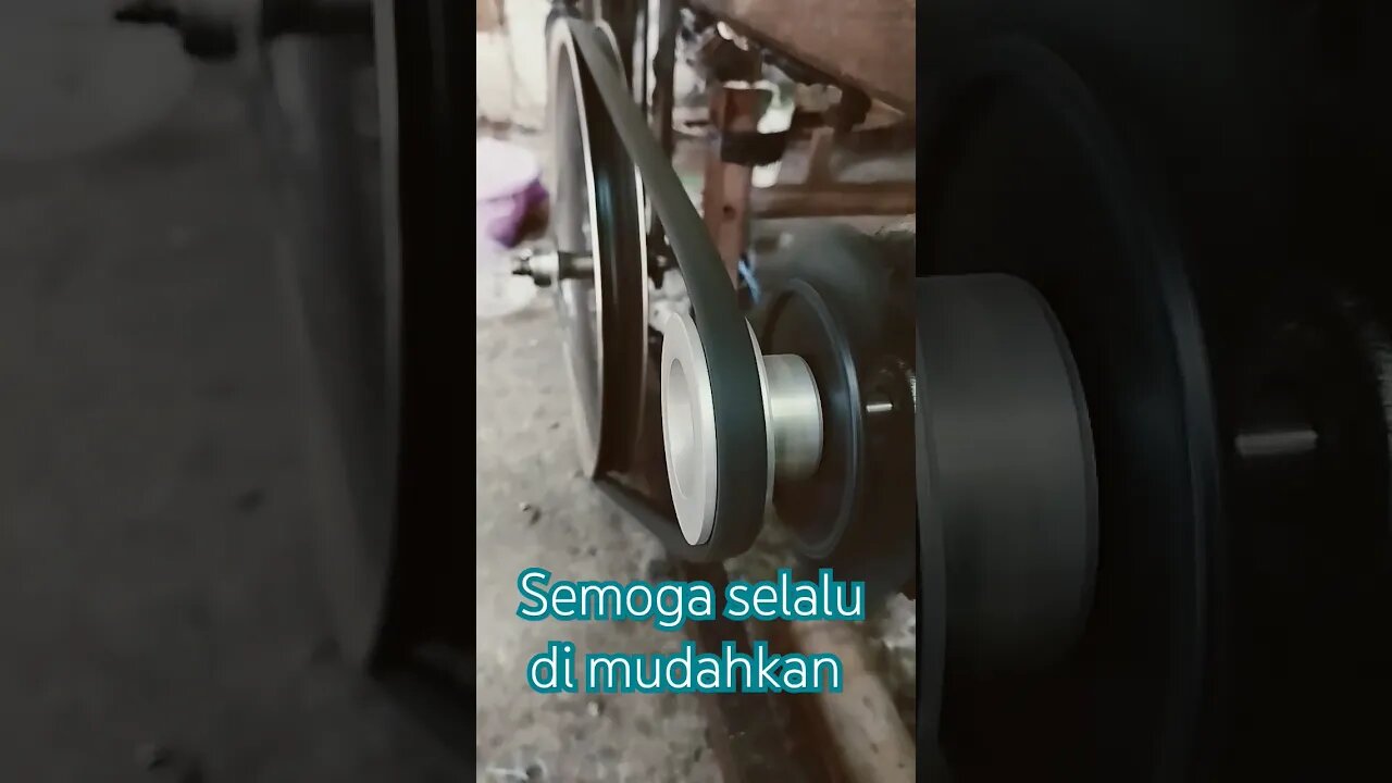 Semoga selalu di mudahkan... #homemade #diy #powerloom #atbm #indiapowerloom #shorts