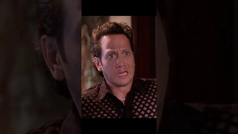 I know what I’m thinking 🤢🤮😱 #deucebigalowmalegigolo #robschneider #tinderdate #nobueno #imout