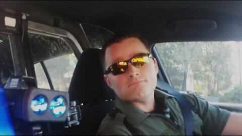 I pull over a cop - extended hd