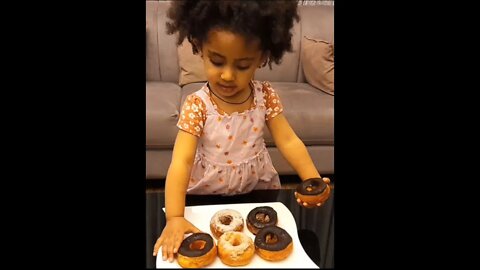 How to make a delicious Doughnut with my daughter