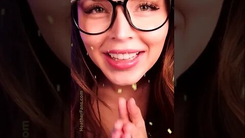 HAPPY NEW YEAR’S EVE! Sending you my love! Link to your fav tingles in the comments ⭐️ #shorts #asmr