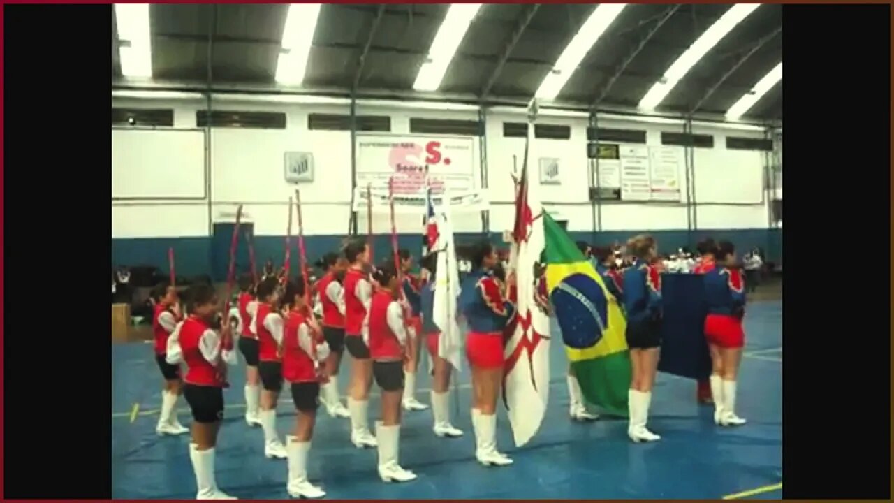Apresentação da Fanfarra da Escola Comandante Gastão Moutinho em setembro de 2013