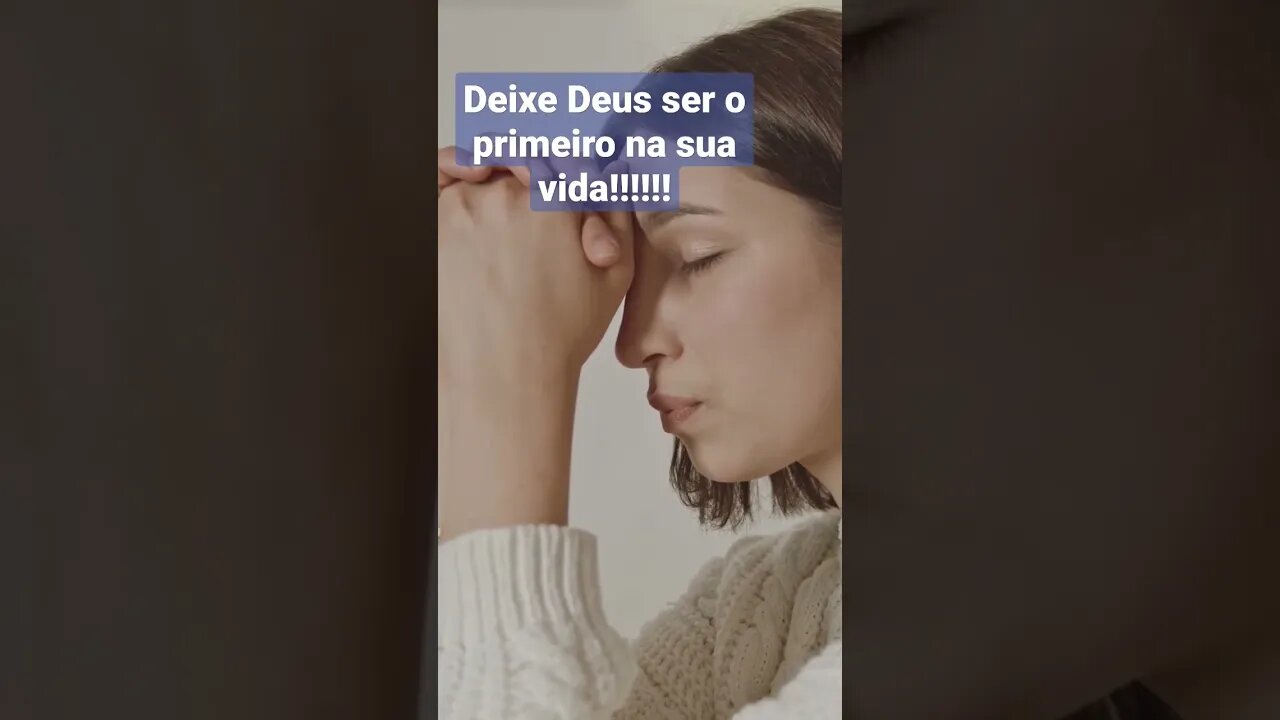 Deixe Deus ser o primeiro na sua vida. #status#reflexão#reflexion #motivation