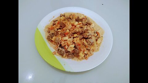 STROGONOFF DE ACEM BOVINO