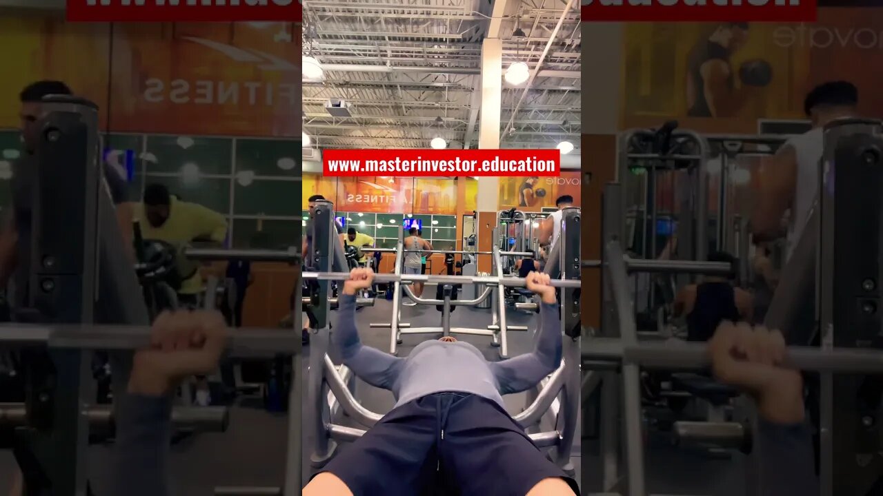 How to stay fit and get wealthy at the same time? MASTER INVESTOR #shorts #investing #cashflow