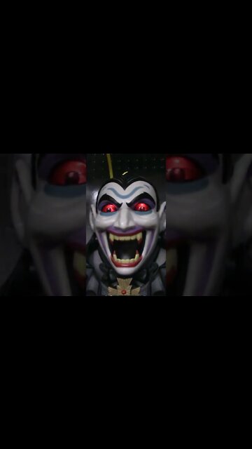 Even More Spirit Halloween Animatronics #Shorts 💀