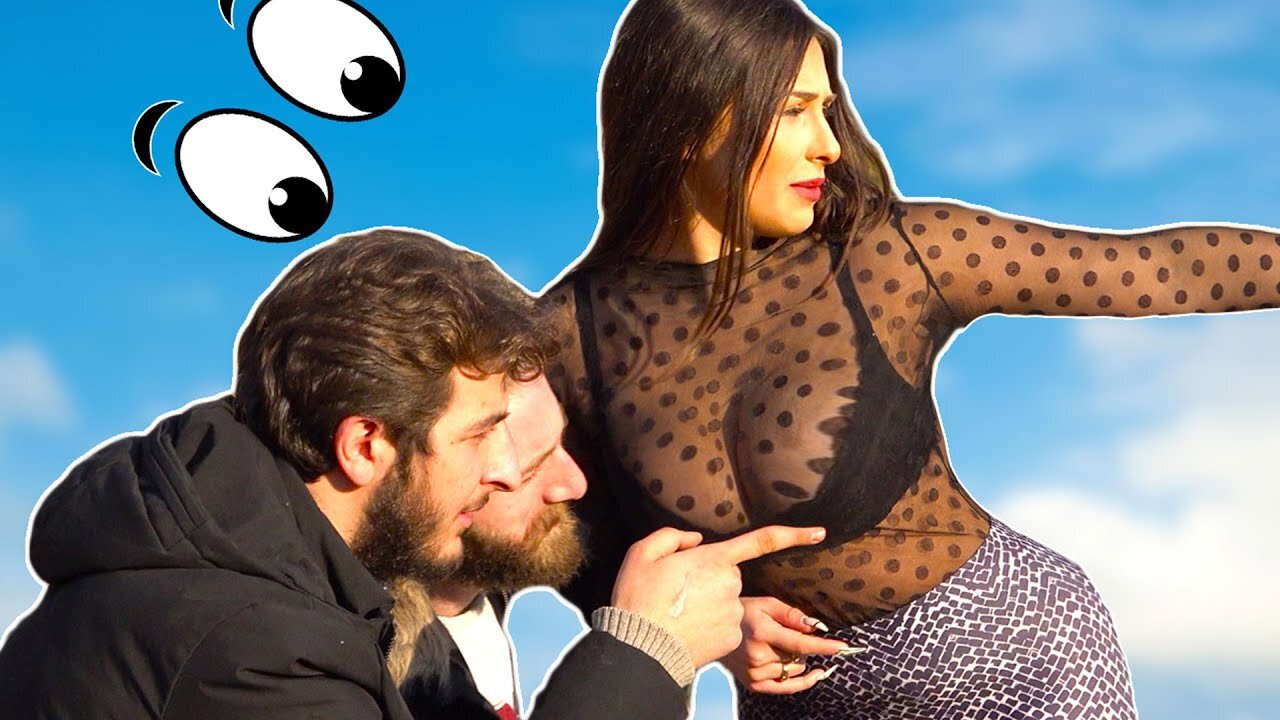 Talking Way Too Close With Balloons To Their Faceš« - Funny Crazy Girl prank compilationš„