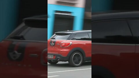 MINI COOPER PACEMAN
